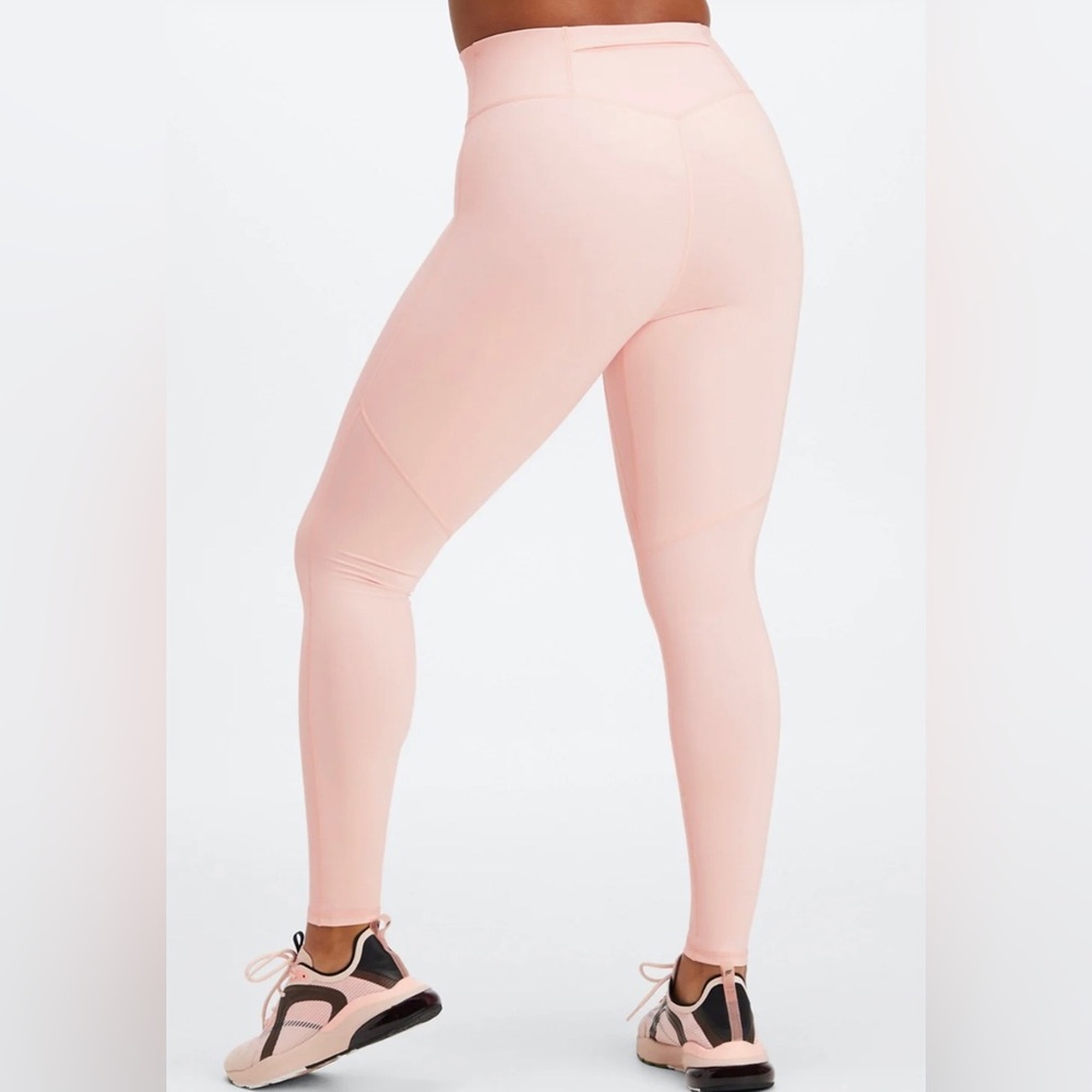 Fabletics new with tags original packaging. Size S high waisted work out legging